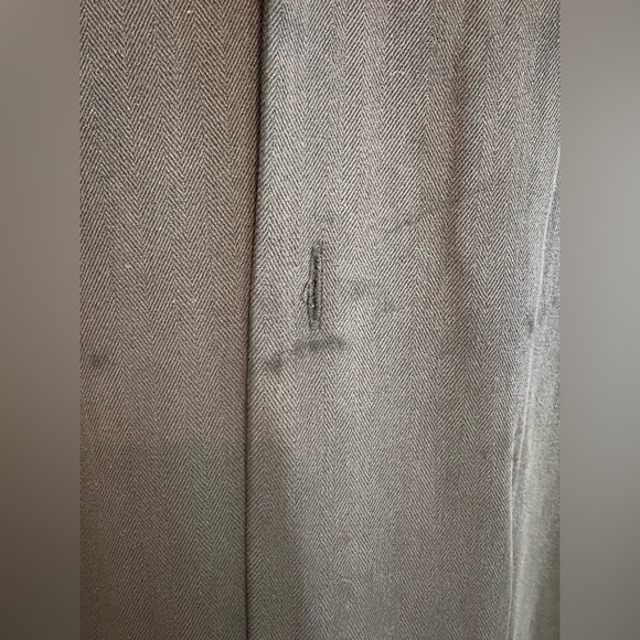 Tommy Bahama Button Up - Picture 3 of 4